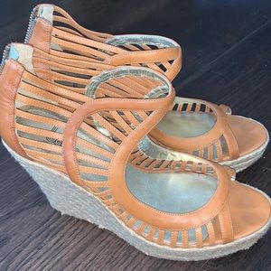 Belle by Sigerson Morrison luggage tan 70s wedges retro style